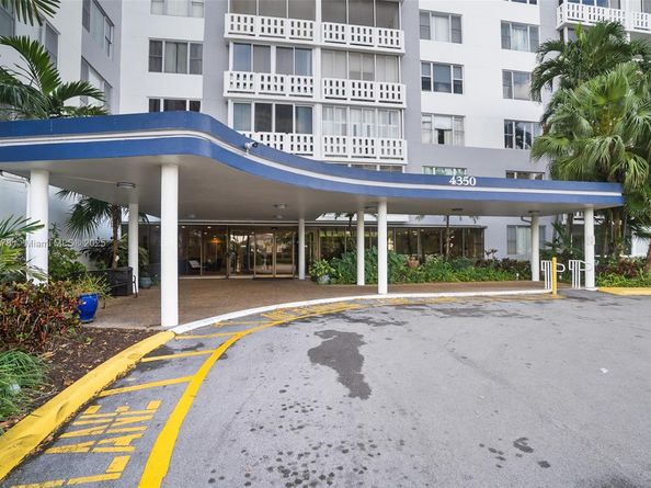 4350 Hillcrest Dr 118, Hollywood FL 33021