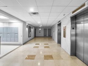 4350 Hillcrest Dr 118, Hollywood FL 33021