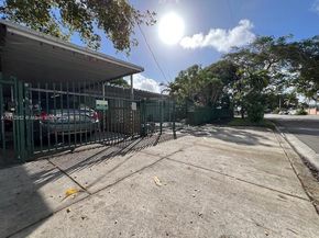 501 E 8th St, Hialeah FL 33010