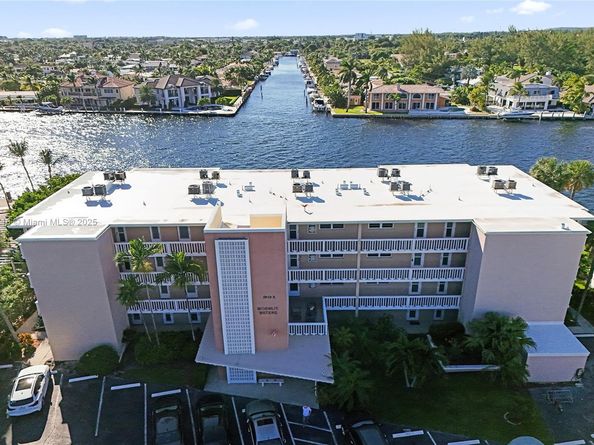 901 N Riverside Dr 1C, Pompano Beach FL 33062