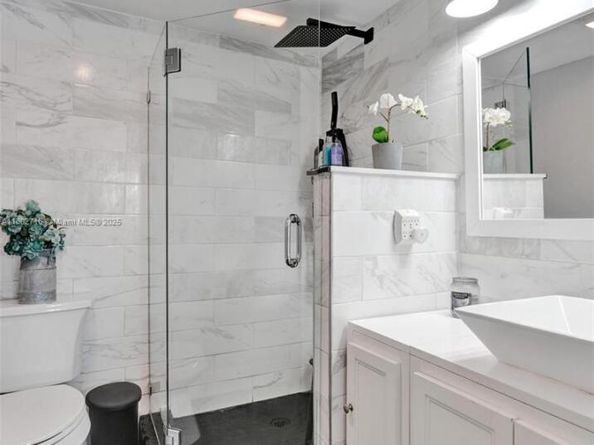 901 N Riverside Dr 1C, Pompano Beach FL 33062