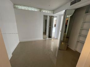 16465 NE 22nd Ave 417, North Miami Beach FL 33160