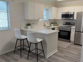 3395 NE 9th Dr 204, Homestead FL 33033