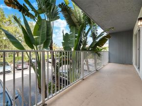 7403 SW 82nd St 210N, Miami FL 33143