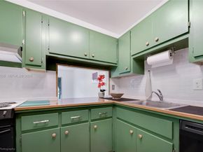 7403 SW 82nd St 210N, Miami FL 33143