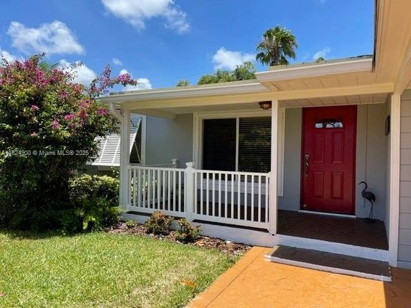 5433 NE 5th Ave, Oakland Park FL 33334