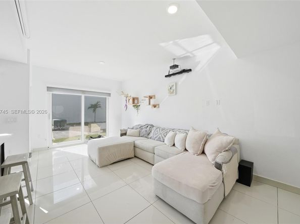 25948 SW 139th Court, Homestead FL 33032