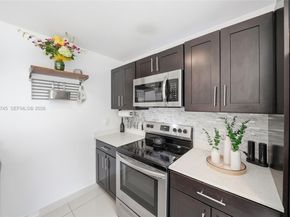 25948 SW 139th Court, Homestead FL 33032