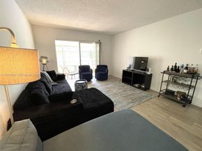 5102 NW 36th St 611, Lauderdale Lakes FL 33319