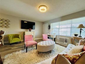 150 E Horizons  E 310, Boynton Beach FL 33435