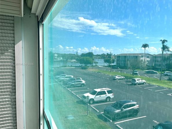 150 E Horizons  E 310, Boynton Beach FL 33435