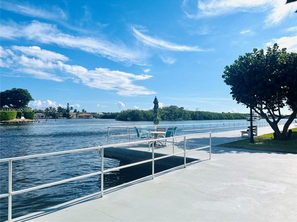 150 E Horizons  E 310, Boynton Beach FL 33435