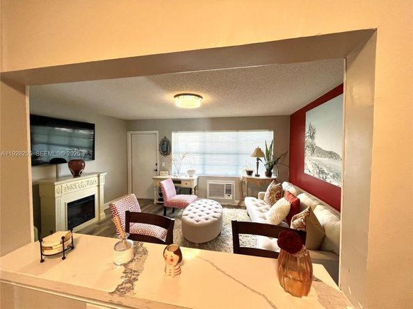 150 E Horizons  E 310, Boynton Beach FL 33435