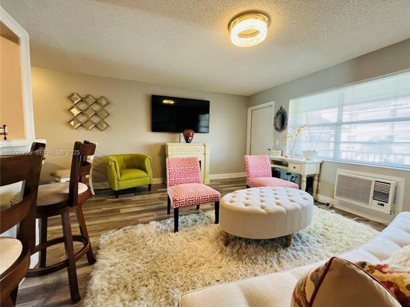 150 E Horizons  E 310, Boynton Beach FL 33435