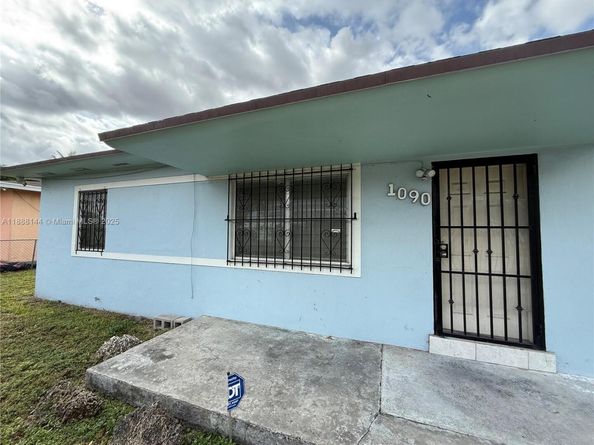 1090 NW 112th St, Miami FL 33168