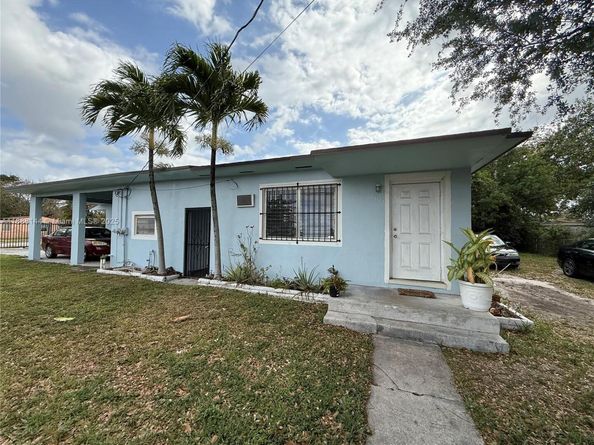 1090 NW 112th St, Miami FL 33168