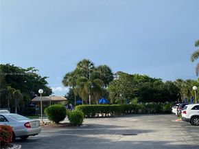 1902 Bermuda Cir G3, Coconut Creek FL 33066