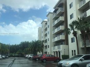 11060 SW 196th St 601, Cutler Bay FL 33157