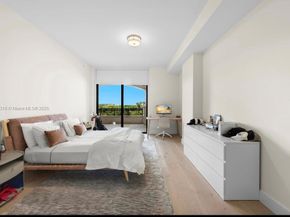 7055 Fisher Island Dr 7055, Miami Beach FL 33109
