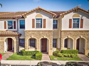 3217 SE 4th St, Homestead FL 33033