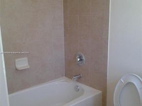 3217 SE 4th St, Homestead FL 33033