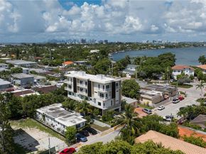 808 84th St, Miami Beach FL 33141