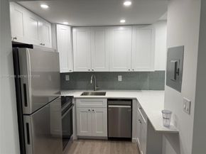 926 Michigan Ave 12, Miami Beach FL 33139