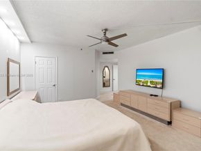 20191 E Country Club Dr 407, Aventura FL 33180