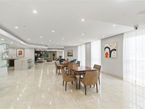 20191 E Country Club Dr 407, Aventura FL 33180