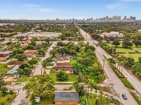 2800 NW 6th Ct, Fort Lauderdale FL 33311