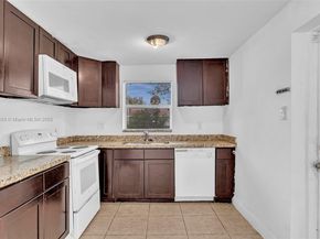 2800 NW 6th Ct, Fort Lauderdale FL 33311