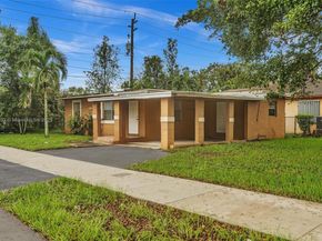 2800 NW 6th Ct, Fort Lauderdale FL 33311