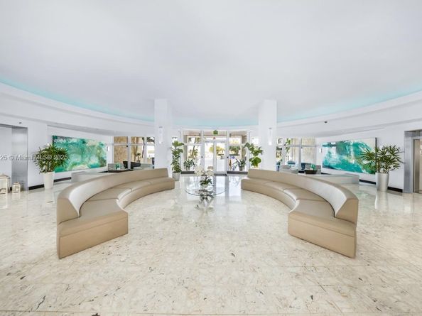 1200 West Ave 1520, Miami Beach FL 33139