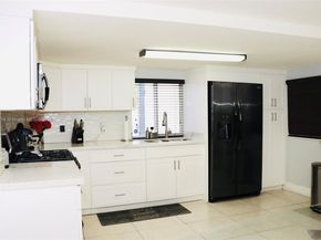 1847 W 2nd Ave, Hialeah FL 33010