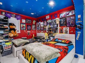 1651 NW 111th St, Miami FL 33167