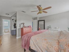 324 NW 153rd Ln, Pembroke Pines FL 33028