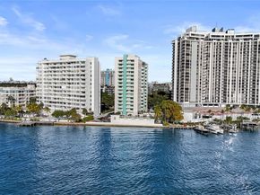 5 Island Ave 8B, Miami Beach FL 33139