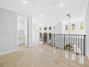 821 SE 2nd Ct, Fort Lauderdale FL 33301