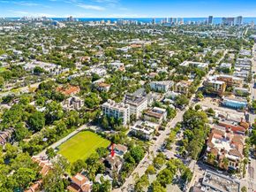821 SE 2nd Ct, Fort Lauderdale FL 33301