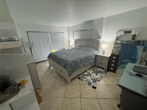 8255 Abbott Ave 402, Miami Beach FL 33141