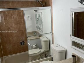 8255 Abbott Ave 402, Miami Beach FL 33141
