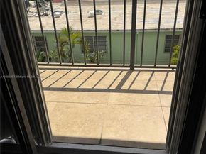8255 Abbott Ave 402, Miami Beach FL 33141