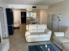 8255 Abbott Ave 402, Miami Beach FL 33141