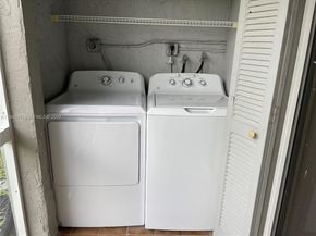 426 NE 210th Cir Ter 1032, Miami FL 33179