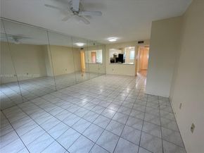 426 NE 210th Cir Ter 1032, Miami FL 33179