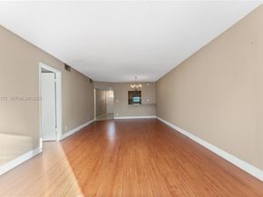 8901 S Hollybrook Blvd 303, Pembroke Pines FL 33025