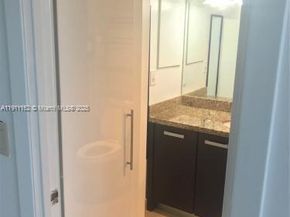 3401 N Country Club Dr 219, Aventura FL 33180