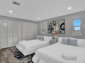 63 SE 5th Ave, Deerfield Beach FL 33441