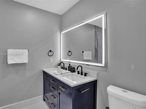 63 SE 5th Ave, Deerfield Beach FL 33441