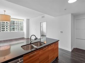 3301 NE 1st Ave H1612, Miami FL 33137